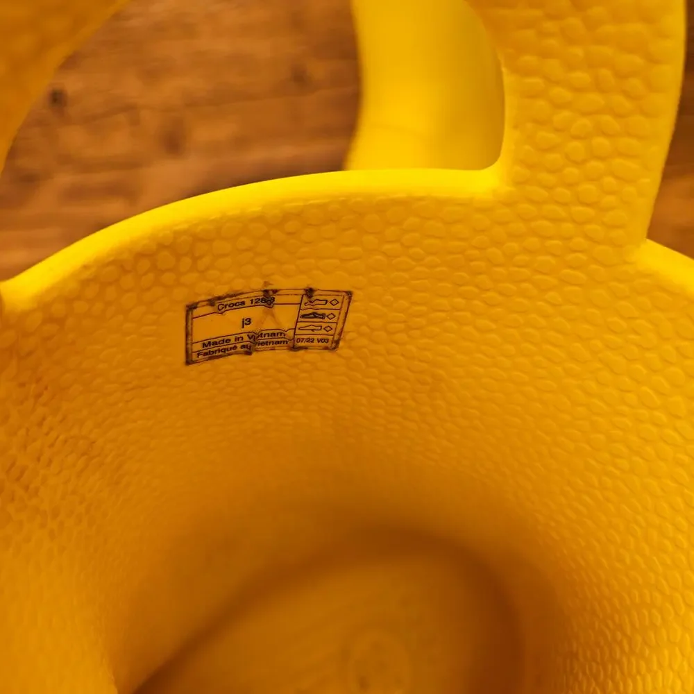 Crocs Kids Handle It Rain Boots Yellow size 3 youth